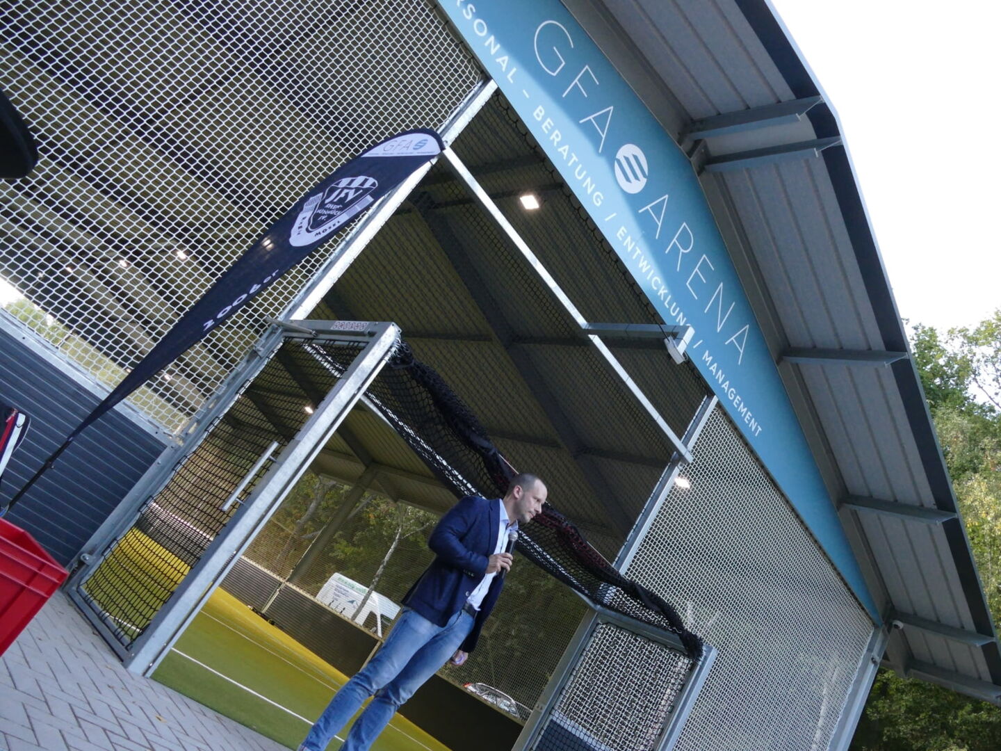 CSR im Sport Investor Soccerhalle